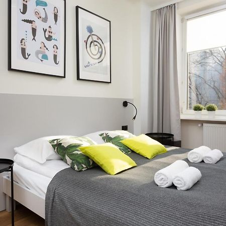 Family City Center Apartment By Renters Prestige Varşova Dış mekan fotoğraf